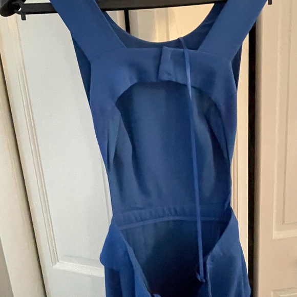 Kiara gown - blue BCBG showstopper - Picture 2 of 8